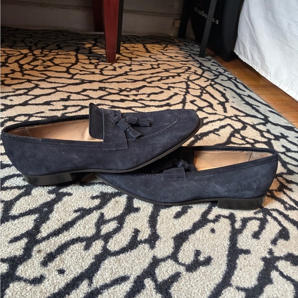 Reiss Dark Suede Navy Tassel Loafers - Picture 5 of 8